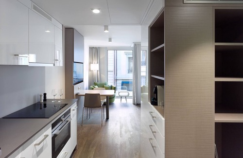 Nyon Apartment | Base Nyon