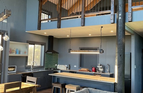 Methven House | Bathed in sunshine with stunning mountain views, relax in luxury after a ski.