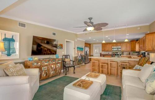 O'byrne House | Bathing Suit Beach Bungalow