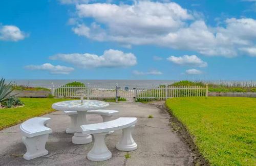 O'byrne House | Bathing Suit Beach Bungalow