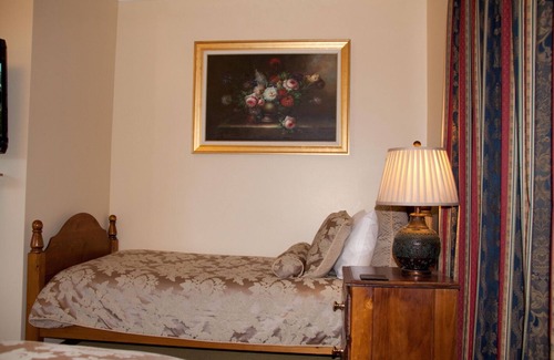Bathurst Bed & Breakfast | Bathurst Heights B&B
