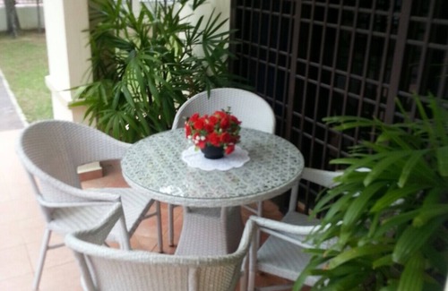 Batu Ferringhi House | Batu Ferringhi Bungalow Homestay