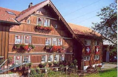 Herisau Apartment | Bauernhof Ufem Berg