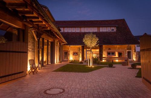 Bad Krozingen Apartment | Baumgartners Dreiseithof - historisch, modern, zentral