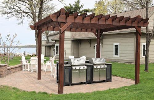 Nisswa Apartment | Bay Colony 766 - lower