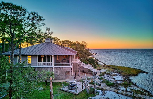Plantation House | Bay Front, St George Plantation, Pet Friendly!