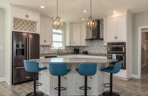 Dauphin Island House | Bay Front with bay and easy Gulf beach access