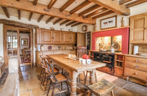 Skipton House | BAY HORSE FARM, family friendly, character holiday cottage in Skipton