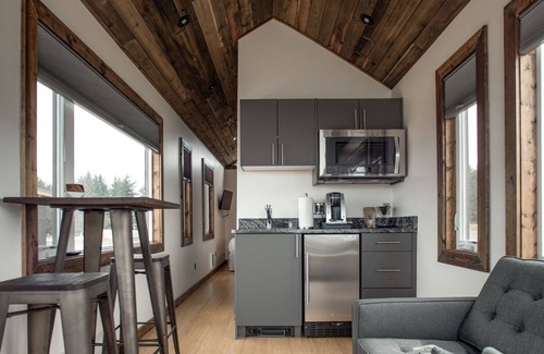 Coos Bay Apartment | Bay Point Landing