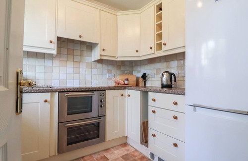 Saxmundham Cottage | BAY TREE COTTAGE, character holiday cottage in Peasenhall