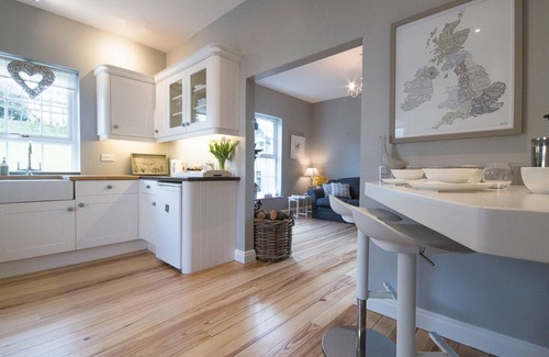 Hillsborough Cottage | Bay Tree Cottage with countryside view