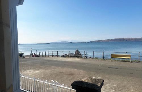 Fairlie House | Bay View Cottage