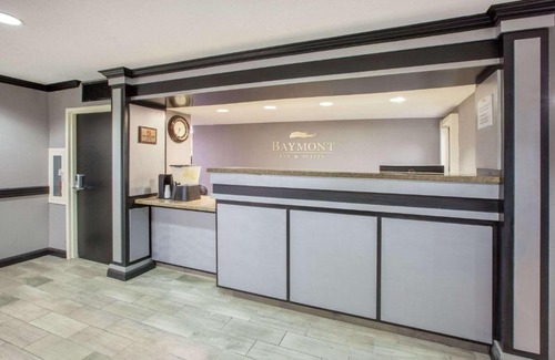 Canton Hotel | Baymont by Wyndham Canton