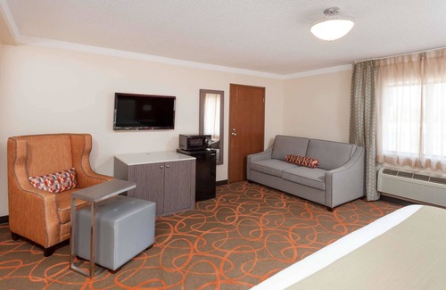 Alsip Hotel | Baymont by Wyndham Chicago/Alsip
