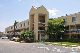 Dayton Hotel | Baymont by Wyndham Dayton North
