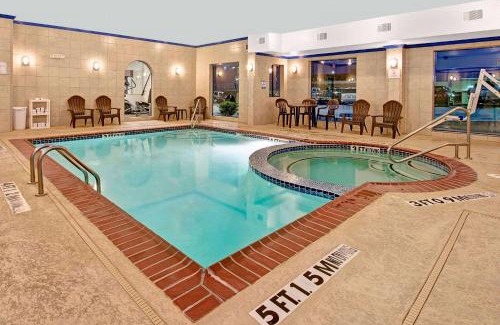 Decatur Hotel | Baymont by Wyndham Decatur