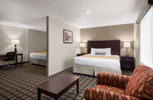 Jefferson City Hotel | Baymont by Wyndham Jefferson City