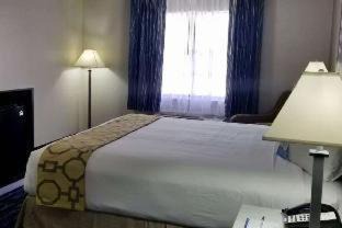 Lakeview Jefferson County Hotel | Baymont by Wyndham Port Arthur - Groves Area
