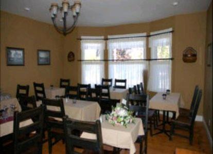 Parry Sound Hotel | Bayside Inn