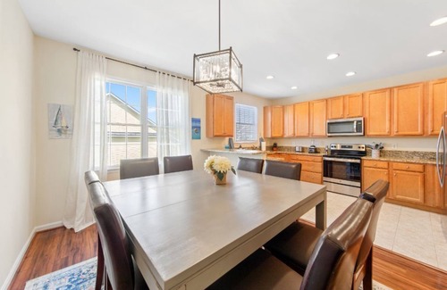 The Commons House | Bayside Resort - Fenwick Island Townhome -10 minutes to beach, Amenities galore