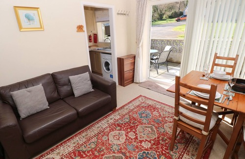 Oxwich House | BAYVIEW BUNGALOW, pet friendly, with a garden in Reynoldston