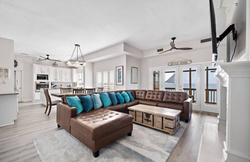 Terramar Beach House | Bayview Home with Boat Slip & Stunning Views