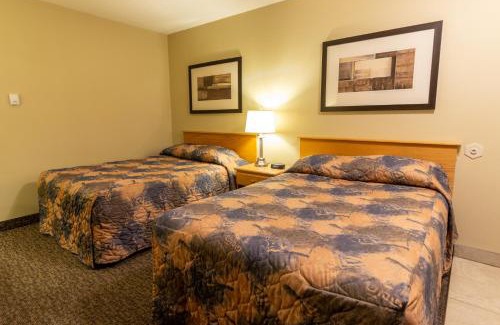 Fort McMurray Hotel | BCMInns - Fort McMurray - Rusty's
