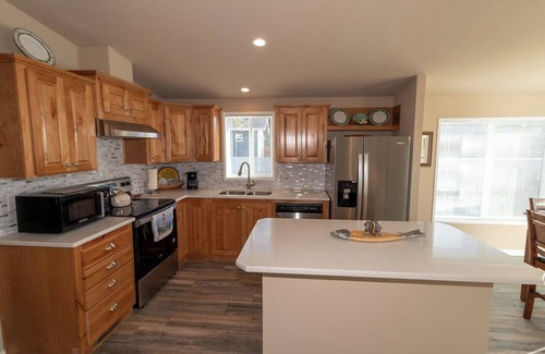 Florence House | Beach Access at Falcon Shores