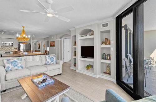 Litchfield by the Sea House | Beach and Golf Oceanfront 3 Bdrm Newly Renovated