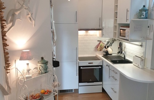 La Croix-Valmer Apartment | BEACH BETWEEN CAVALAIRE AND LA CROIX VALMER. close to SAINT TROPEZ.