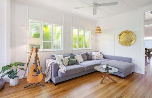 Moffat Beach House | Beach Bliss at Moffat Beach