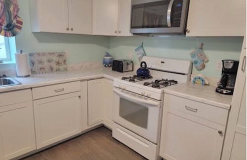 Seaside Heights Apartment | BEACH BLOCK- 5 bedroom remodeled