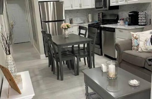 Atlantic City Apartment | ☀️Beach Block☀️*AC* 1st Floor