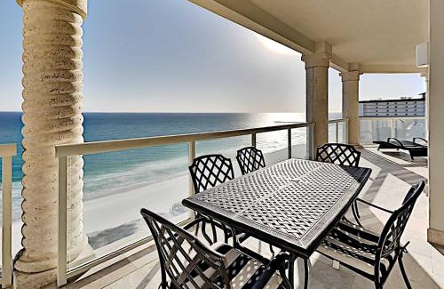 Pensacola Beach Apartment | Beach Club #1606C