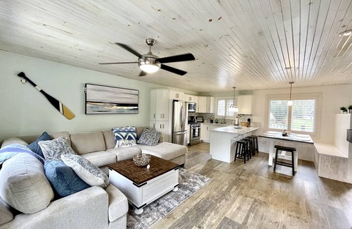 Wasaga Beach Cottage | Beach Cottage
