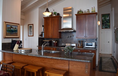 Mokuleia House | Beach Front Estate With Guest Cottage Sandy Beach Heated Pool/Spa