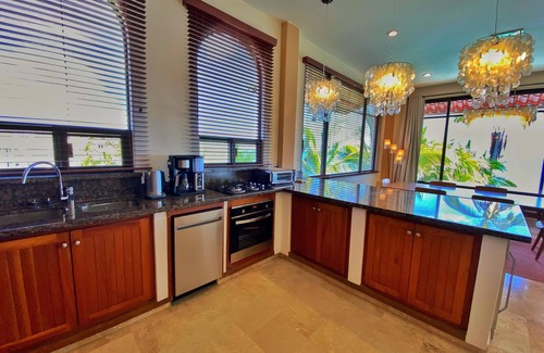 La Ventana House | Beach-front luxury! Private home, pool, hot tub, rooftop and water sport access!