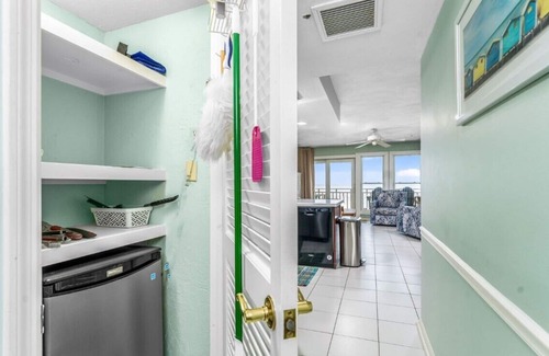 East End Condo | Beach front, pet friendly, community pool!