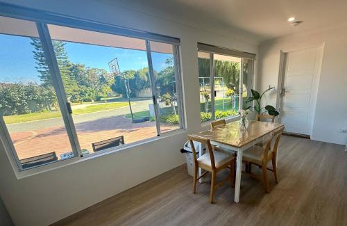 Marmion Apartment | Beach Guesthouse!