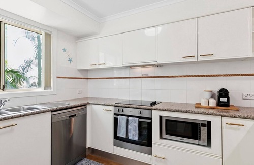 Coffs Harbour House | Beach Haven @ Diggers Aanuka Resort Living