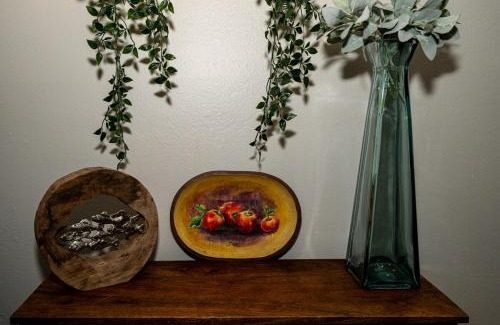 Loma Alta House | Beach Home in Quiet Neighborhood 5 minutes from the Pier