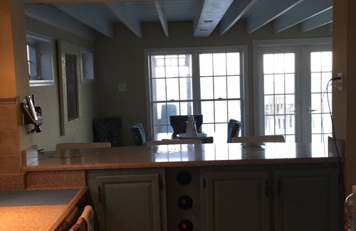 Hampton Bays House | Beach Hot tub Enjoy a getaway. Winery near
