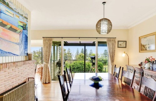 Tathra House | Beach house 2 min walk to beach