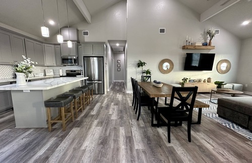 San Luis Beach House | Beach House/Private Pool/2-Min to Beach