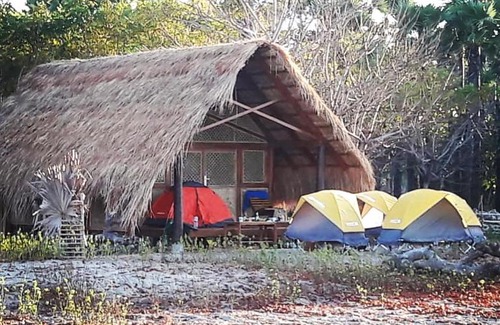Desa Wula Resort | Beach Hut by S.A.R.
