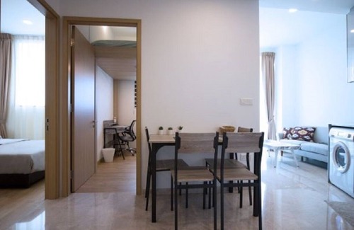 Kampong Glam Apartment | BEACH RD.LOFT 2BR/MINS TO NICOLL HIGHWAY MRT