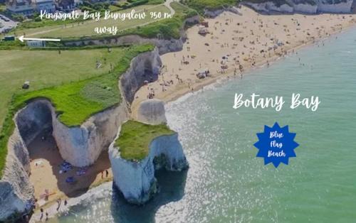 Broadstairs House | Beach Retreat Cottage- huge Garden Child & Dog friendly