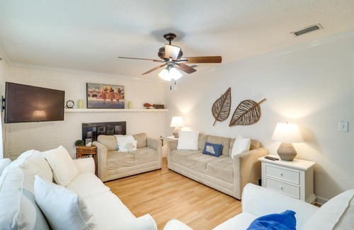 Jacksonville Beach House | Beach Retreat in Jacksonville PetandFamily-Friendly
