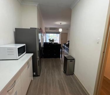 Semaphore Park Apartment | Beach side holiday unit