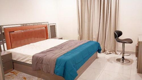 Al Ghubrah Ash Shamaliyyah Apartment | Beach star residency 2